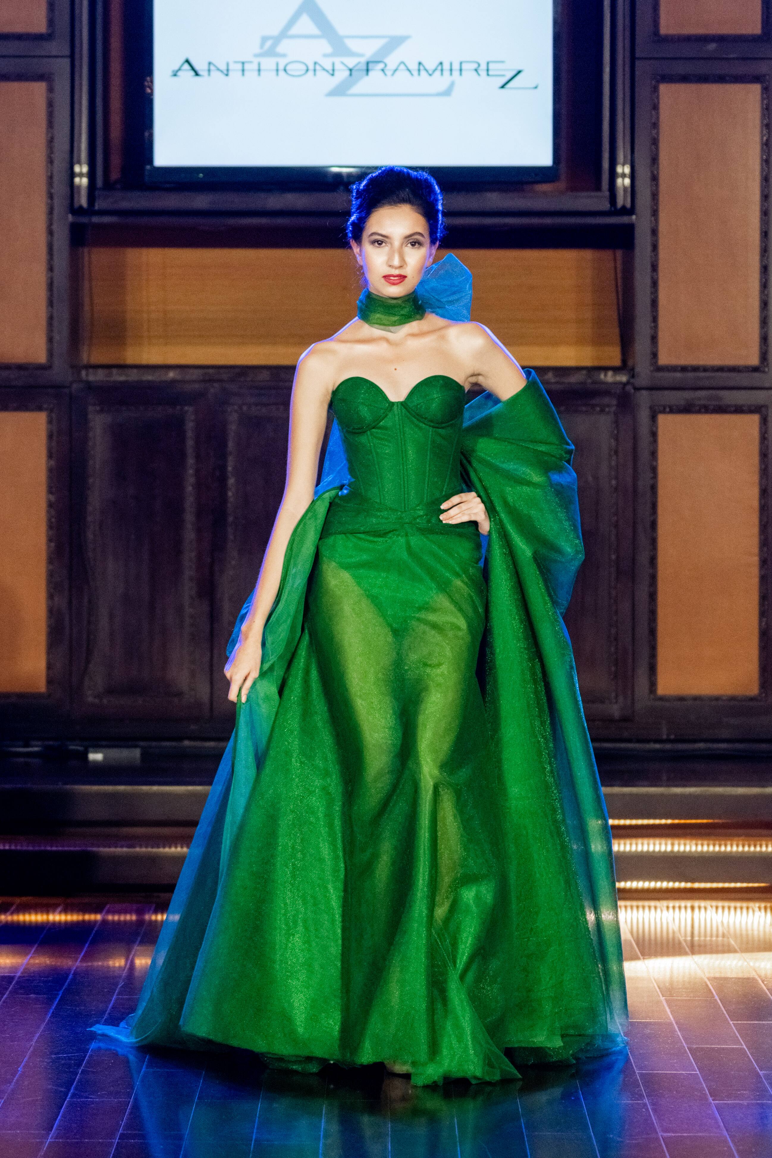 The Haute Couture Fashion Show At Sofitel's Art De Noel Metro.Style